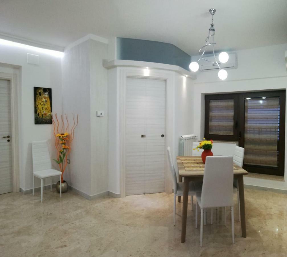 Casa Vacanze Liberty Ликата Экстерьер фото